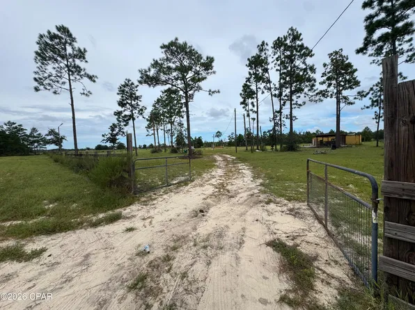 1936 Ward Rd NW, Fountain, FL 32438