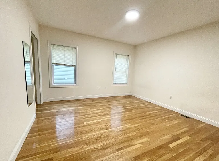 128-130 Hillside St #2 — Photo 5