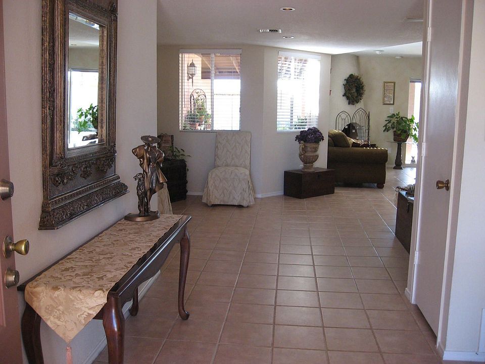 1st image of 6701 E Sharon Dr