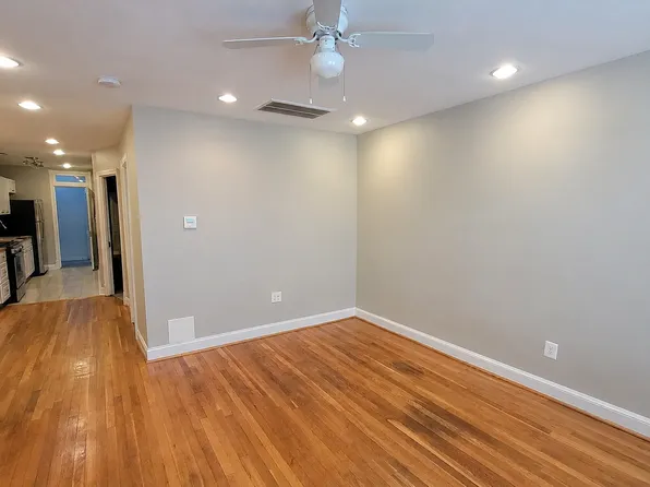 2900 8th St NE APT 4, Washington, DC 20017