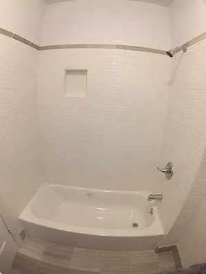 Rented by Heritage Realty LLC | media 8