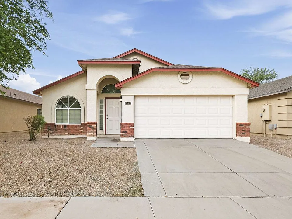 2749 W Pecan Rd #5