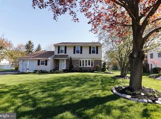 663 Claire Rd, Warminster, PA 18974