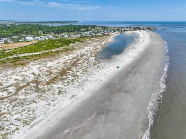 772 Marlin Dr, Saint Helena Island, SC 29920