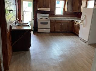 339 3rd St, Farmington, MO 63640