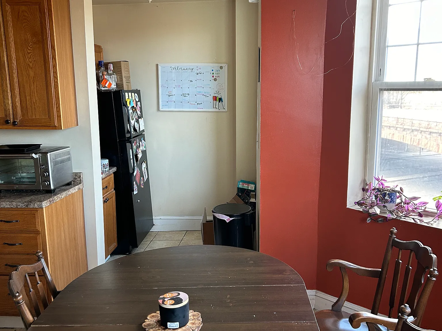 3 bed, 1.5 bath, 1307 sqft, $4,300 — Photo 2