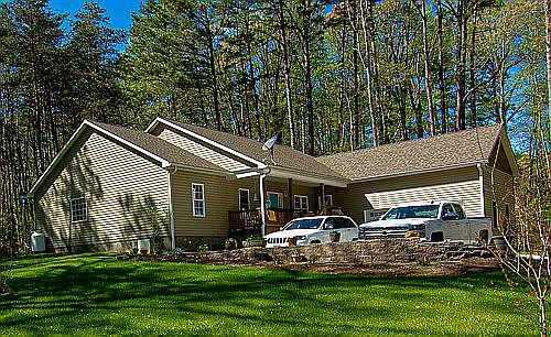 1st image of 76 Carriage Ln