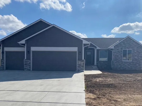 813 E Sunset St, Goddard, KS 67052