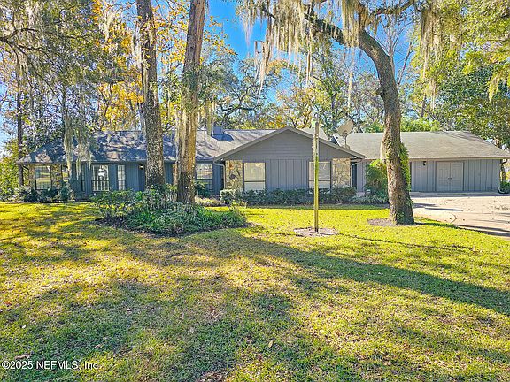 3rd image of 11306 SE 220TH Terrace
