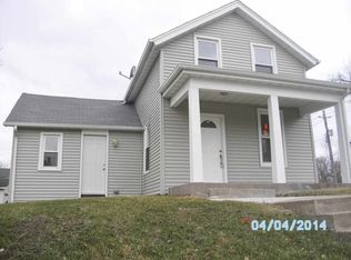 1030 Scott St, Davenport, IA