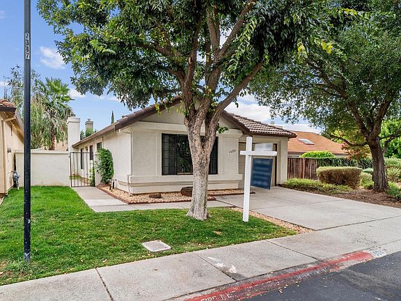 3rd image of 1604 Allegro Avenue