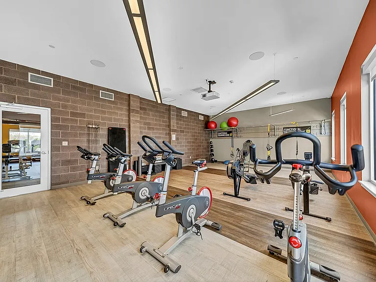 Spin and Conditioning Room