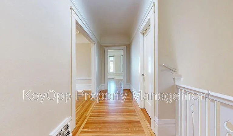 769 18th Ave — Photo 3