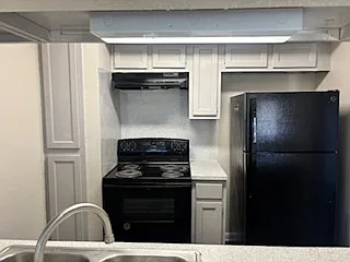 Langham Creek Apartments — Photo 14