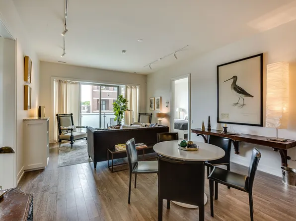 (undisclosed Address), Chicago, IL 60640