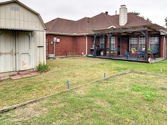 5th image of 3876 Harrison Dr