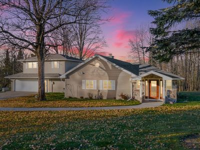 15790 Black River Rd Johannesburg Mi 49751 Zillow