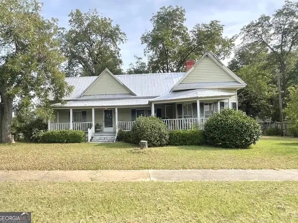 106 N Line St, Dexter, GA 31019
