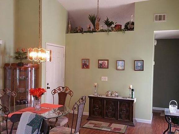 4th image of 925 Norfolk Ct