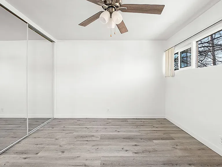 2 bed, 900 sqft, $2,450 — Photo 4