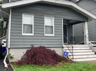 2 Grove St, Bloomfield, NJ 07003
