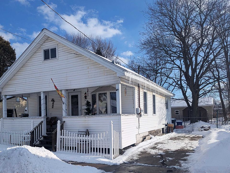 1st image of 114 Spring St