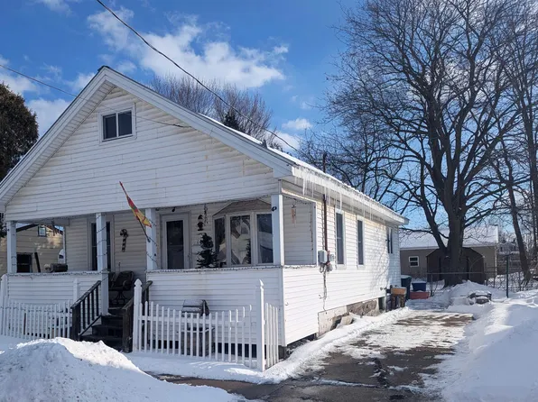 114 Spring St, Ogdensburg, NY 13669