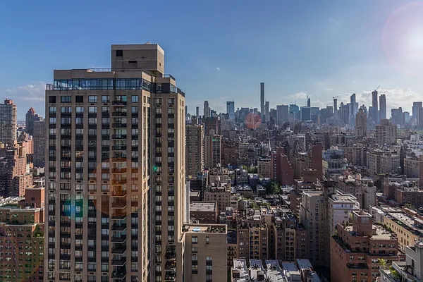 Rented by Charles H. Greenthal Management Corp | media 3