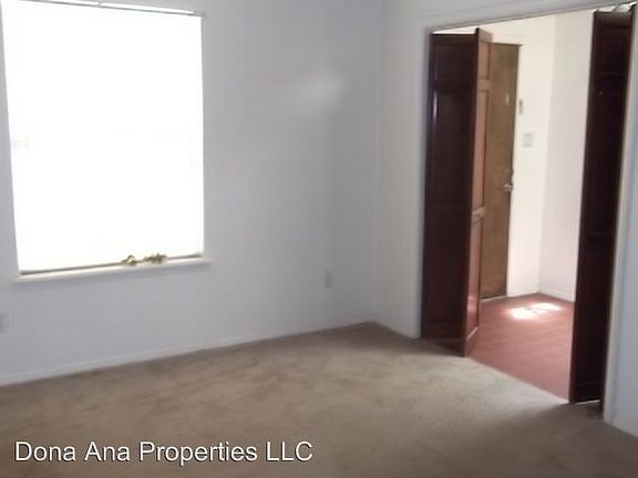 3rd image of 3335 Wesley Dr