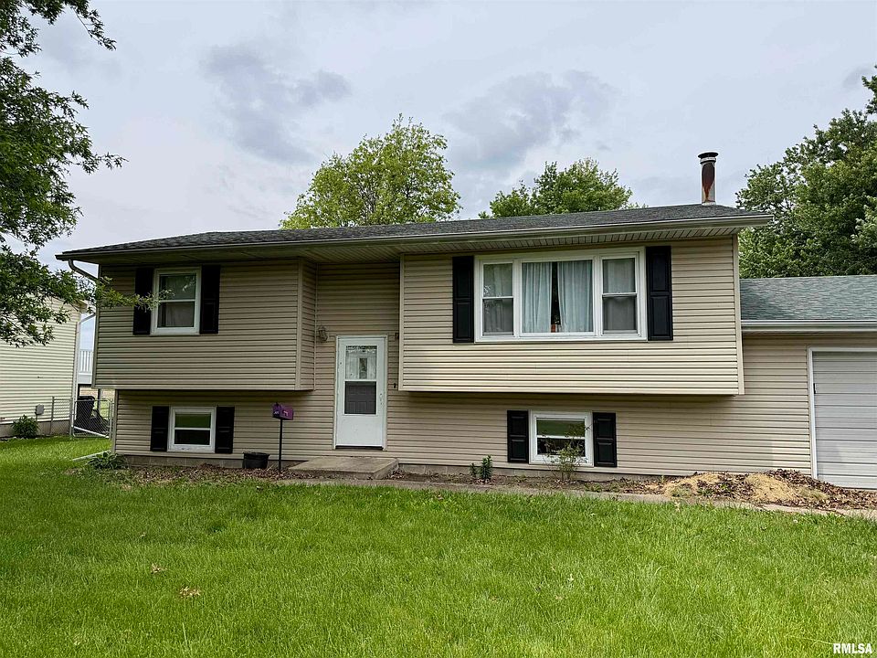 1st image of 303 Stockdale Ln