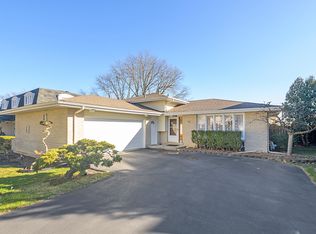 8543 W Zermatt Dr, Palos Hills, IL
