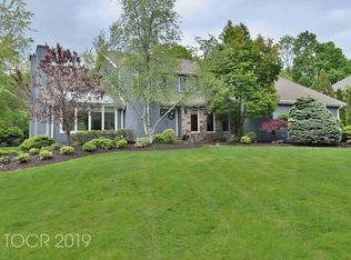 16 McDonough Pl, North Caldwell, NJ 07006