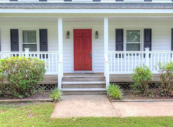 3rd image of 10202 Guenevere Ct