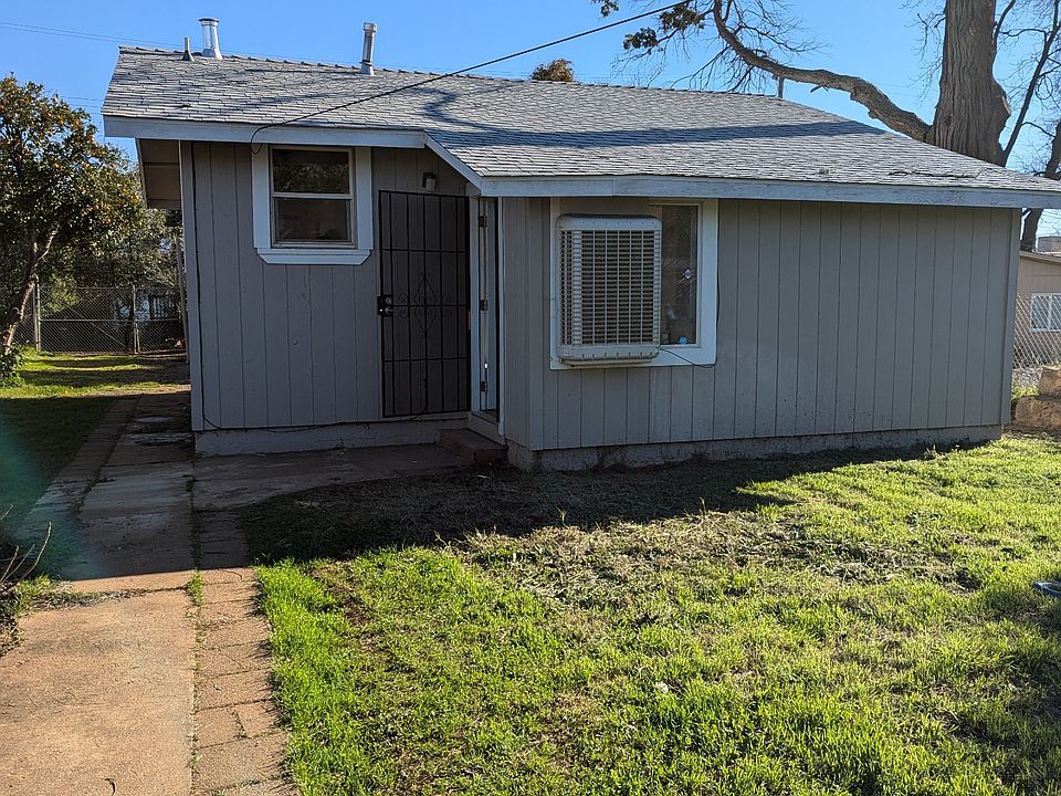 2nd image of 3029 Spencer Ave