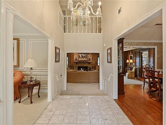4th image of 5806 Saint Marks Cir