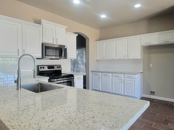 36592 W VELAZQUEZ Drive, Maricopa, AZ 85138