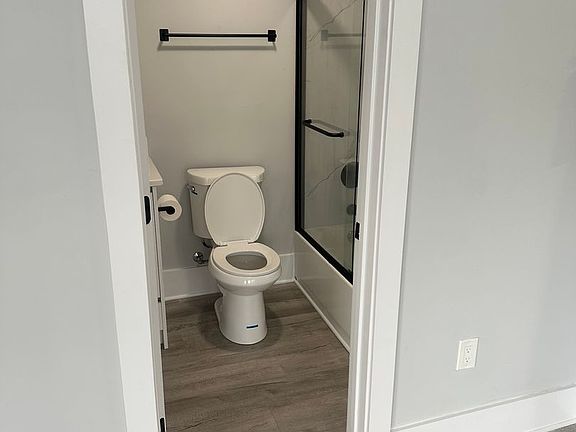 5th image of 141 Union St #1