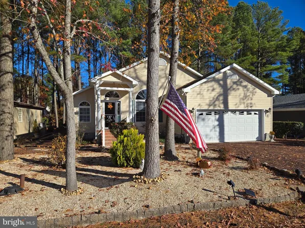 349 Ocean Pkwy, Ocean Pines, MD 21811