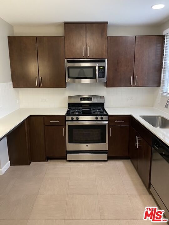 1st image of 1056 S Frederick St