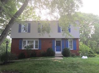 2664 Monterey Dr, Pittsburgh, PA 15241