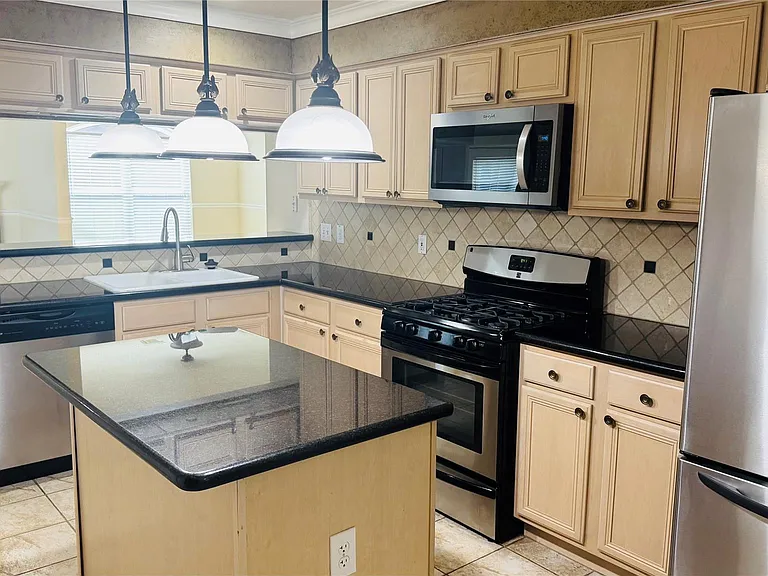 5808 Forest Timbers Dr — Photo 11