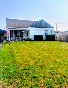 208 E Union Ave, West Lafayette, OH, 43845