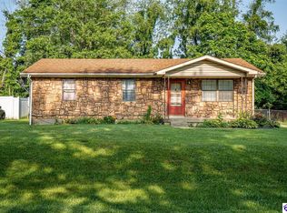 109 Debbie Dr, Vine Grove, KY 40175