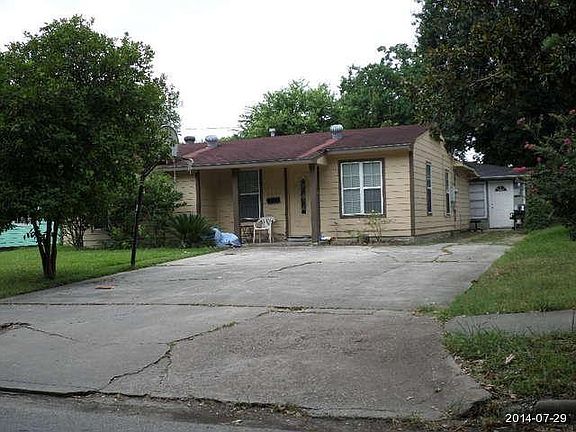 3rd image of 8049 Bendell Dr