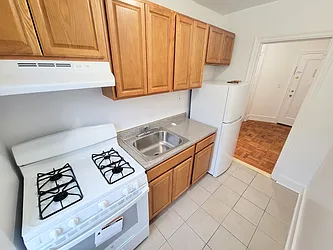 Rented by Bruma Realty LLC