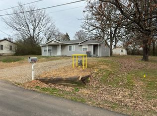 205 S 12th St, Barling, AR 72923