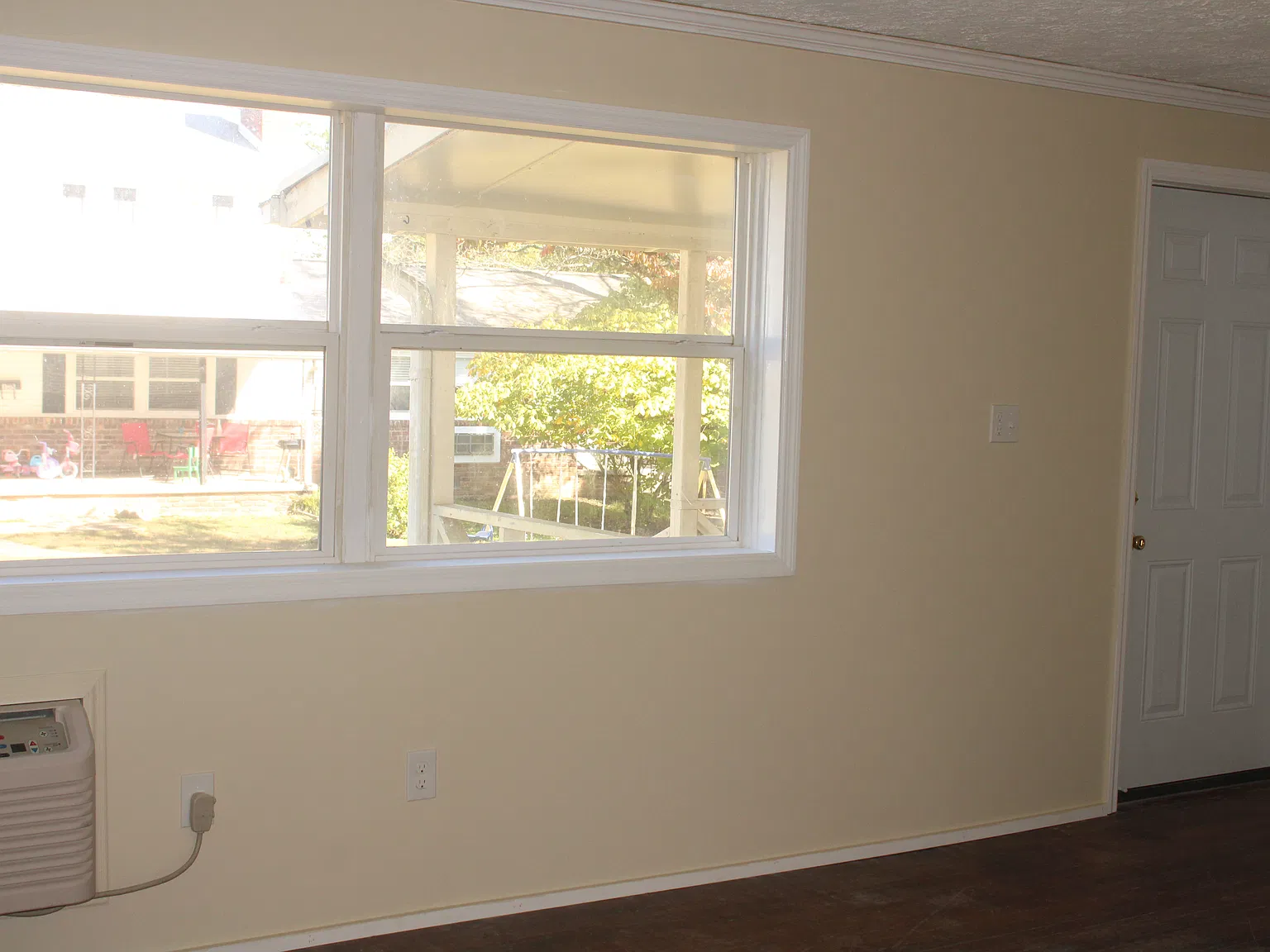 2 bed, 850 sqft, $1,225 — Photo 3