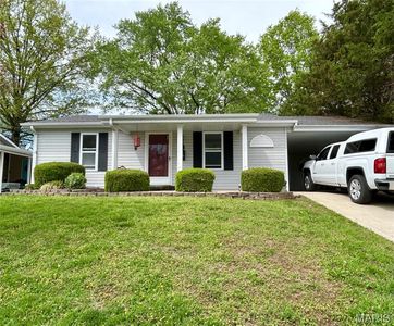 209 Oak St, Waterloo, IL, 62298