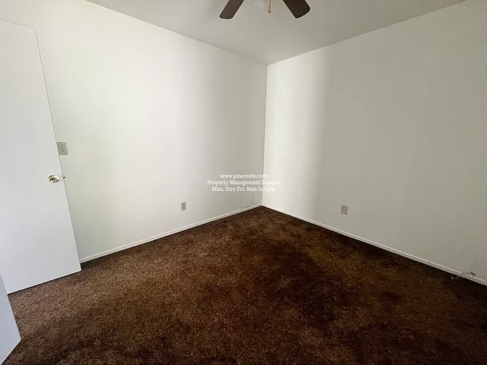 6019 Carolina Cir — Photo 12