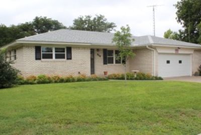 819 S Avenue O, Clifton, TX, 76634